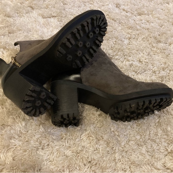 Zara Trafulac cutaway chunky heel booties - Picture 7 of 9